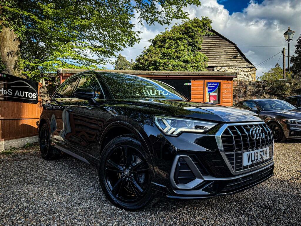 Audi Q3 Suv 1.5 Tfsi Cod 35 S Line S Tronic Euro 6 Ss 5 Black