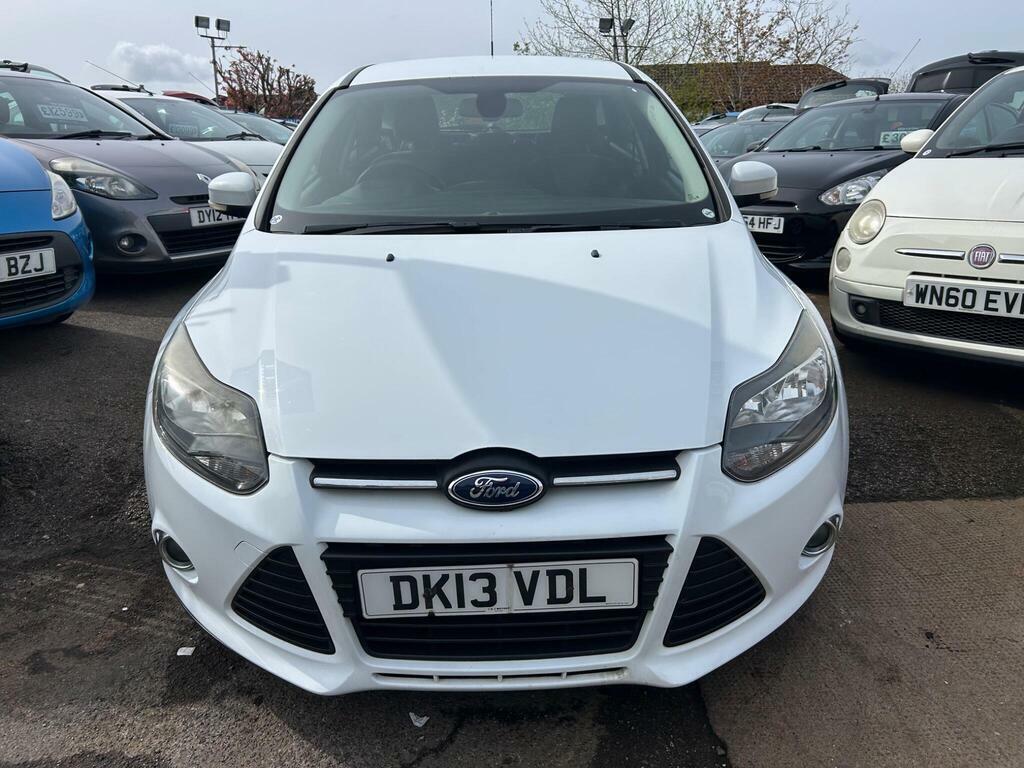 Ford Focus 1.6 Zetec Euro 5 DK13VDL White #2