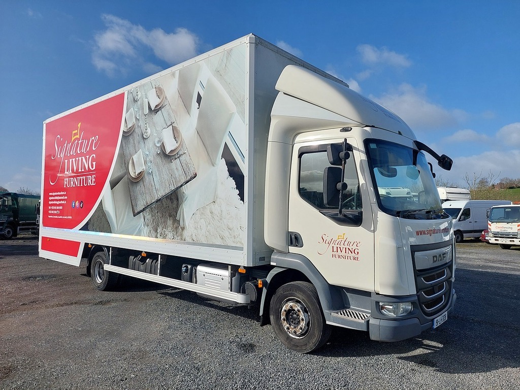 DAF All Models Automatic White
