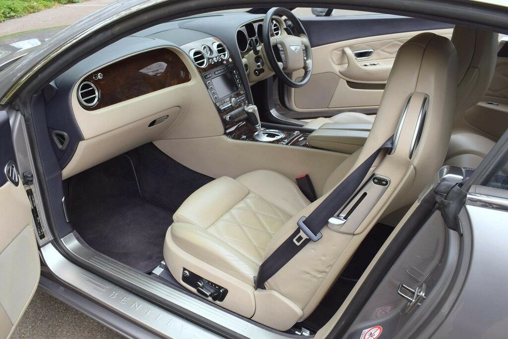 Bentley Continental Gt Mulliner LJ57BLN  #4