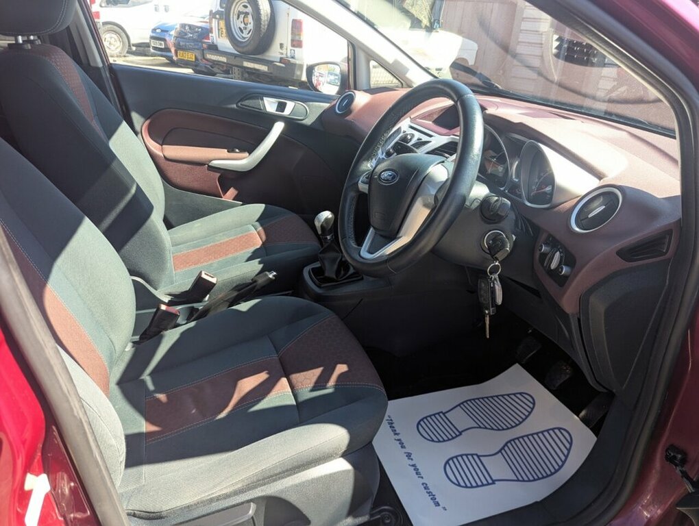 Ford Fiesta 1.6L Zetec Red #4