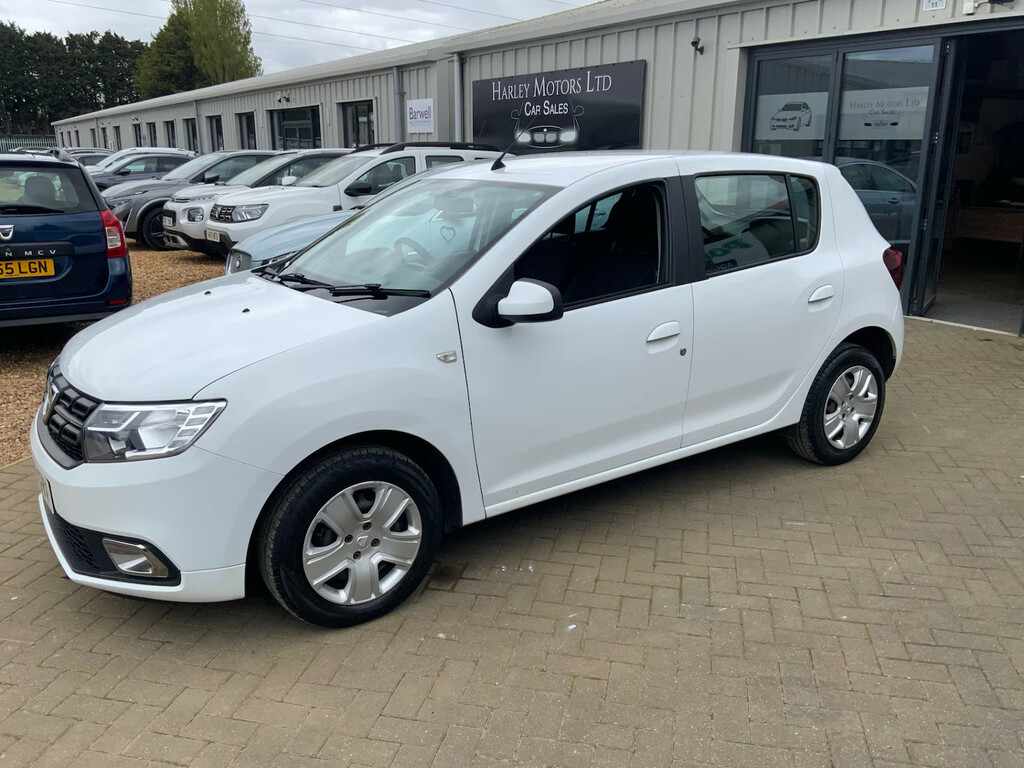 Dacia Sandero 0.9 Tce Laureate Hatchback White