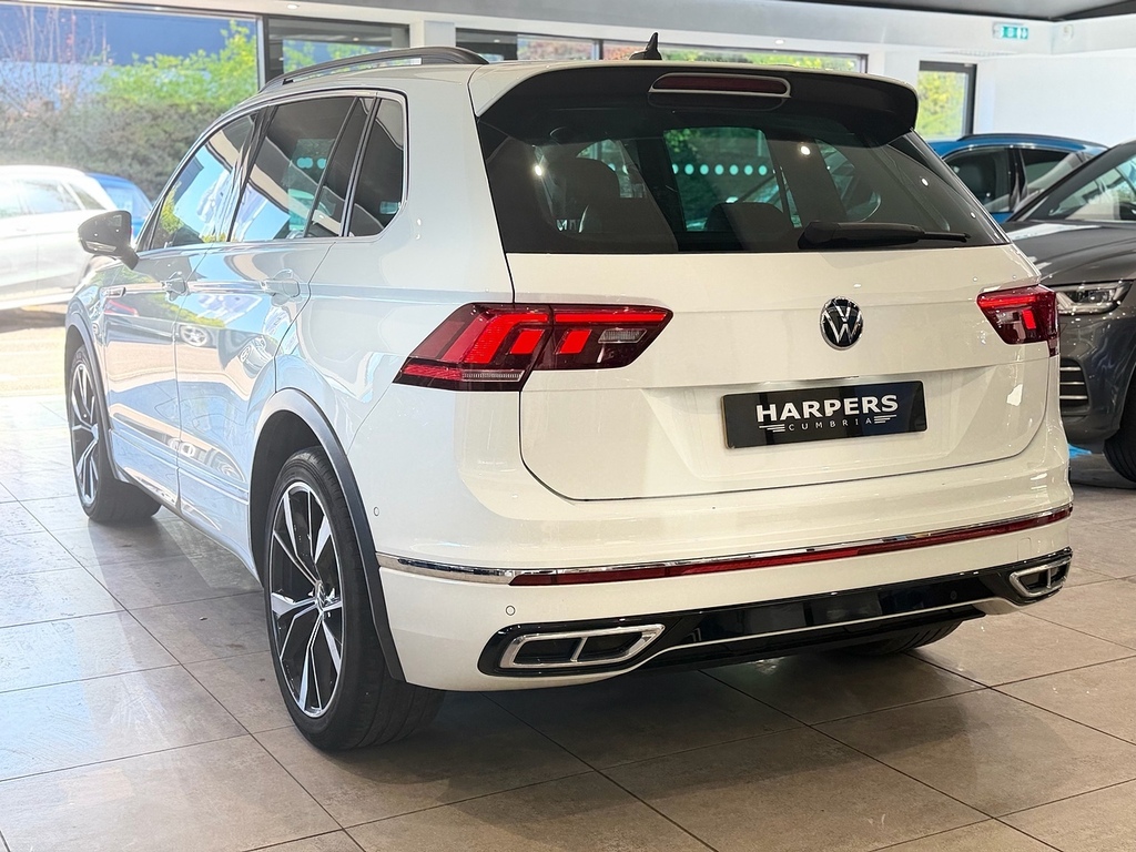 Volkswagen Tiguan 1.5 Tsi R-line Suv Dsg Euro 6 Ss 15 NJ23HSZ White #6