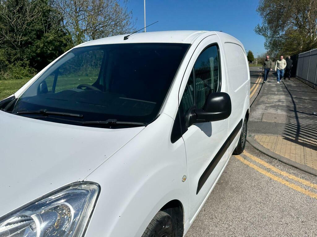 Peugeot Partner 1.6 Hdi 625 S L1 FD65VUL White #4