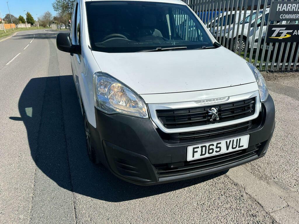 Peugeot Partner 1.6 Hdi 625 S L1 FD65VUL White #2