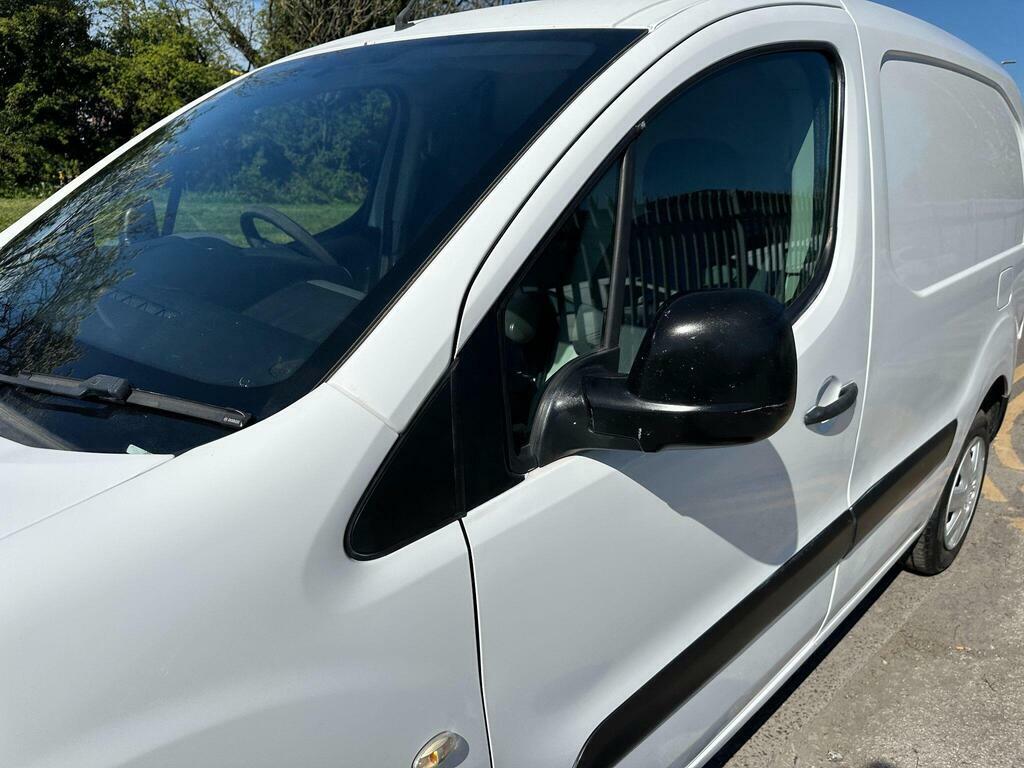 Peugeot Partner 1.6 Hdi 850 S L1 OU16BBZ White #5