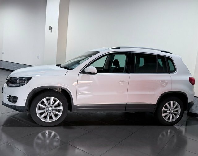 Volkswagen Tiguan 2.0 Tdi Bluemotion Tech Match Suv Manua SL64LFG White #4