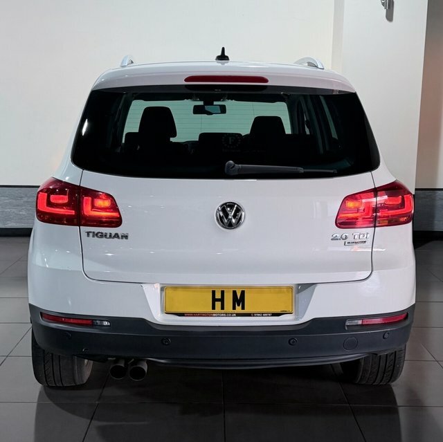 Volkswagen Tiguan 2.0 Tdi Bluemotion Tech Match Suv Manua SL64LFG White #6