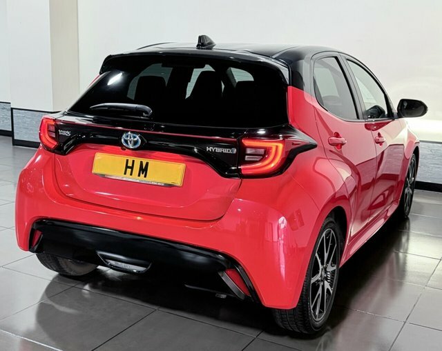 Toyota Yaris 1.5 Vvt-h Launch Edition Hatchback Hybr PN70MXH Orange #2
