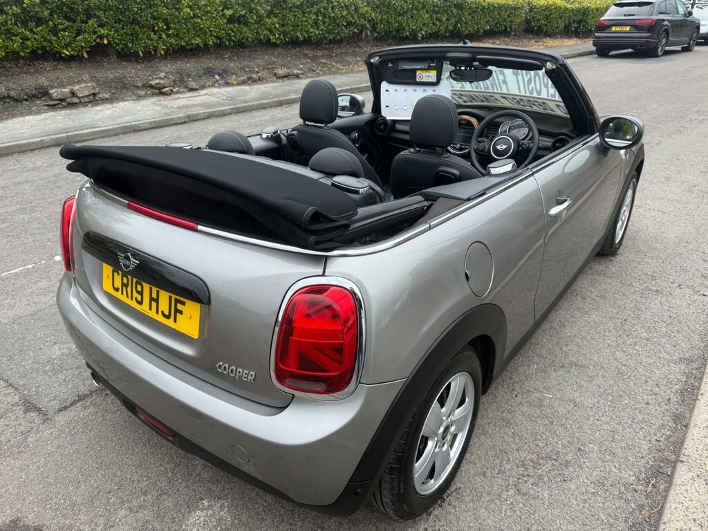 Mini Convertible 1.5L Cooper Classic Silver #4