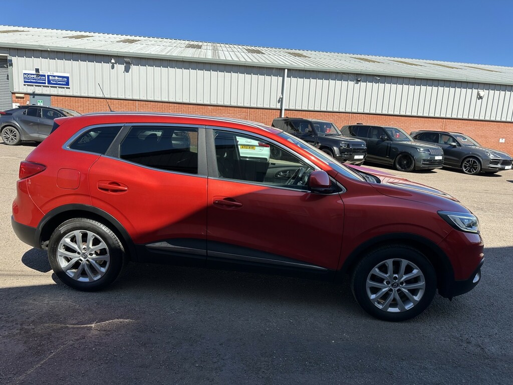 Renault Kadjar Suv 1.2 Dynamique Nav Tce 130 201767 SY67YKN Red #2