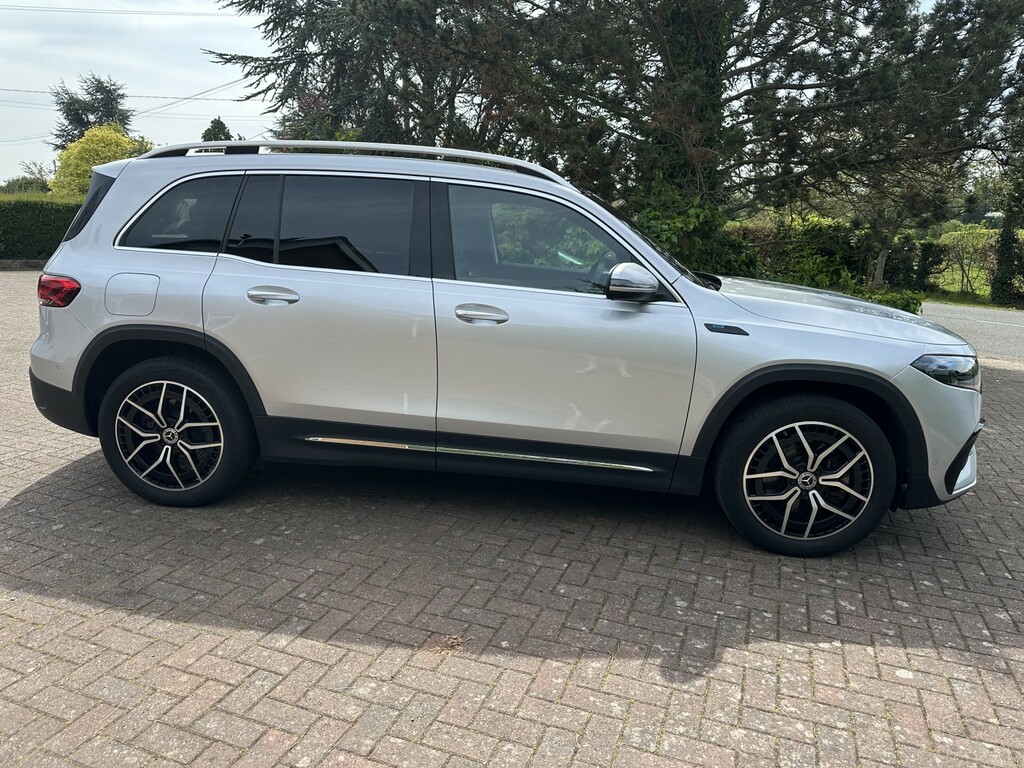 Mercedes-Benz EQB Suv Eqb 300 66.5Kwh Amg Line 202222 BN22GXY Silver #2