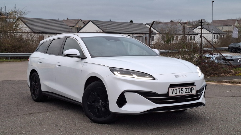 Byd Seal 1.5 10Kwh Boost Estate Plug-in Hybrid C White