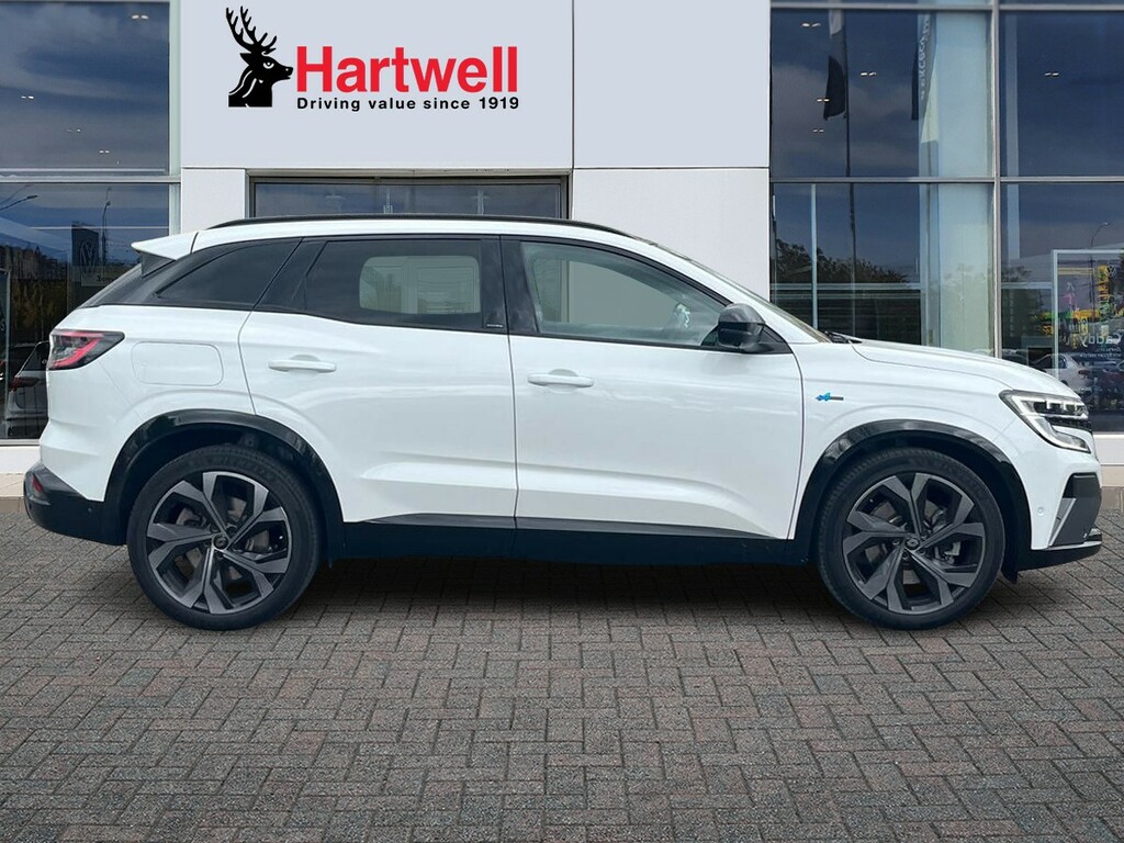 Renault Austral 1.2 E-tech Iconic Esprit Alpine Suv Hyb OY73DLN White #2