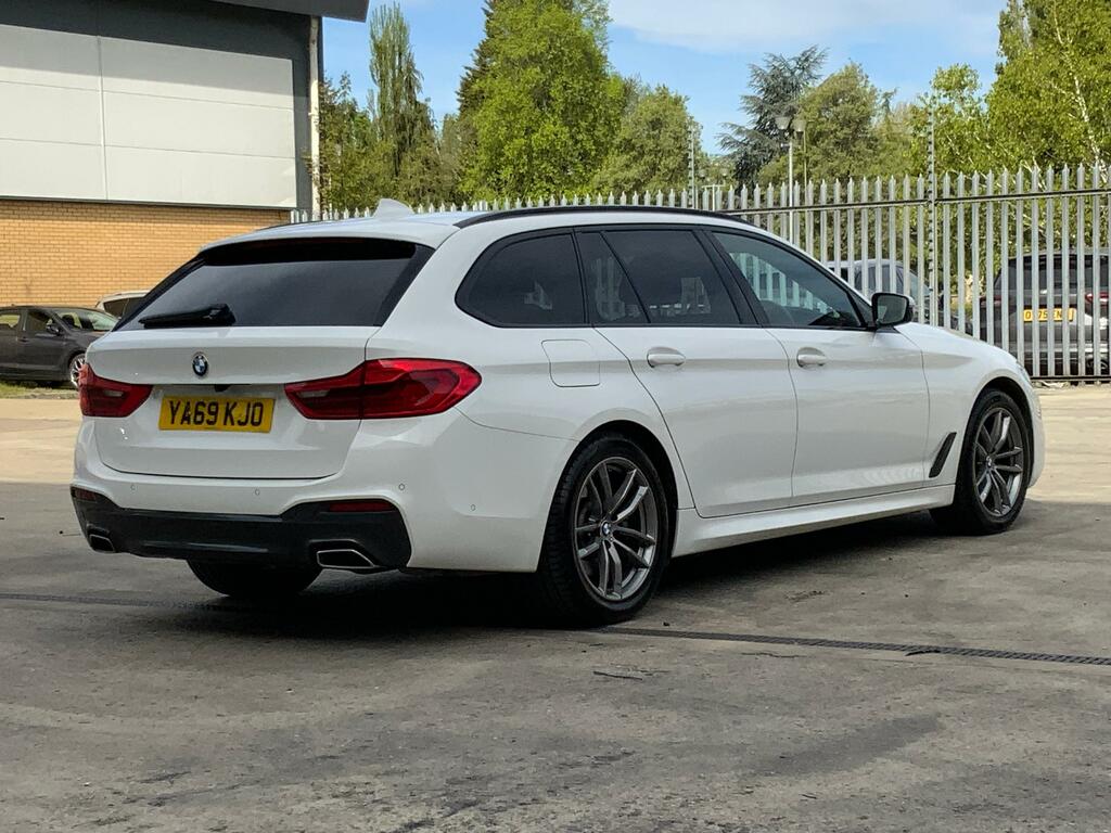 BMW 5 Series 520I M Sport YA69KJO White #5