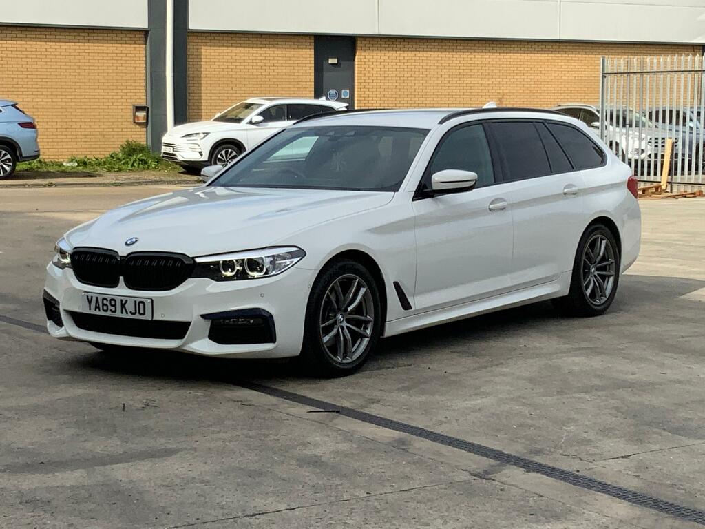 BMW 5 Series 520I M Sport YA69KJO White #4