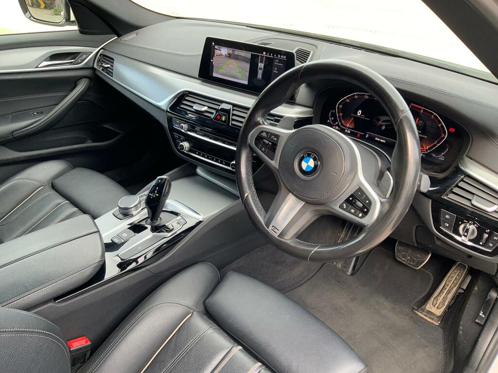 BMW 5 Series 520I M Sport YA69KJO White #3