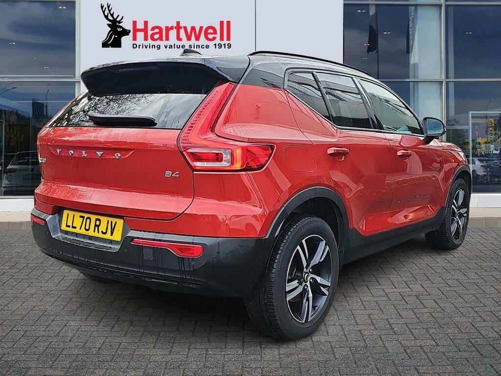 Volvo XC40 2.0 B4 Mhev R-design Suv Hybrid Eu Red #3