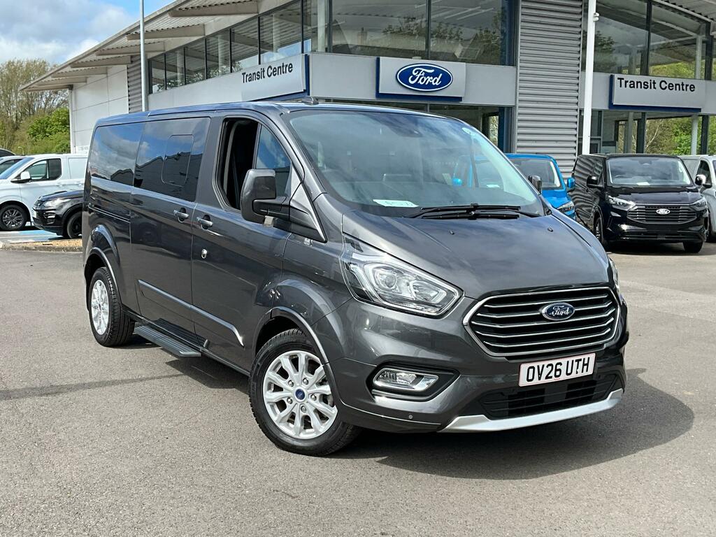 Ford Tourneo Custom 2.0 320 Ecoblue Titanium Minibus Double Cab Di 