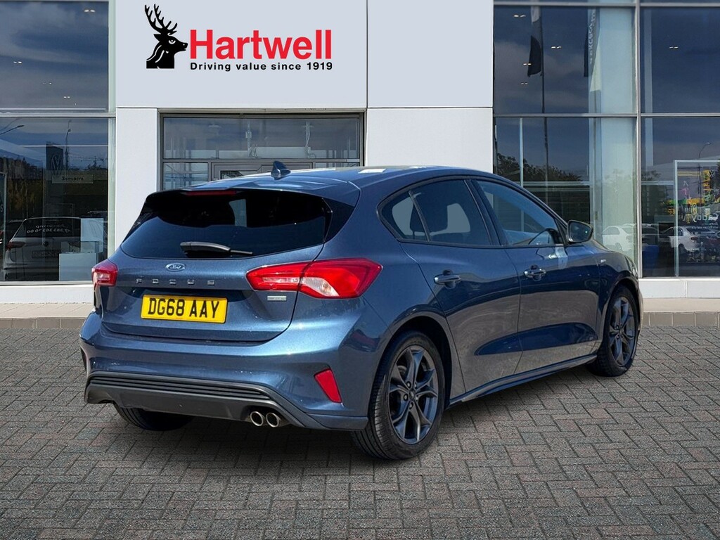 Ford Focus 1.0T Ecoboost St-line Hatchback DG68AAY Blue #3
