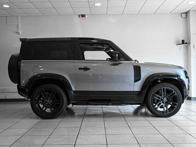 Land Rover Defender 90 3.0 D200 S 90 6 Seat NC21OWV Black #4