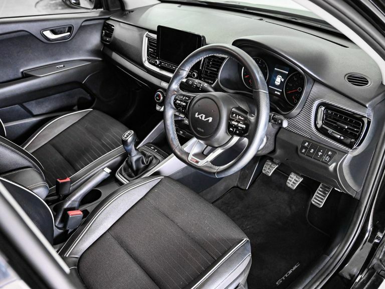 Kia Stonic 1.0T Gdi 48V Gt-line YF72OCS Black #2