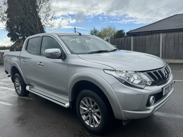 Mitsubishi L200 2.4 Di-d Dc Warrior Pickup Double Cab A Silver #3