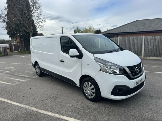 Nissan NV300 2.0 Dci 30 Acenta Panel Van L2 H White #2