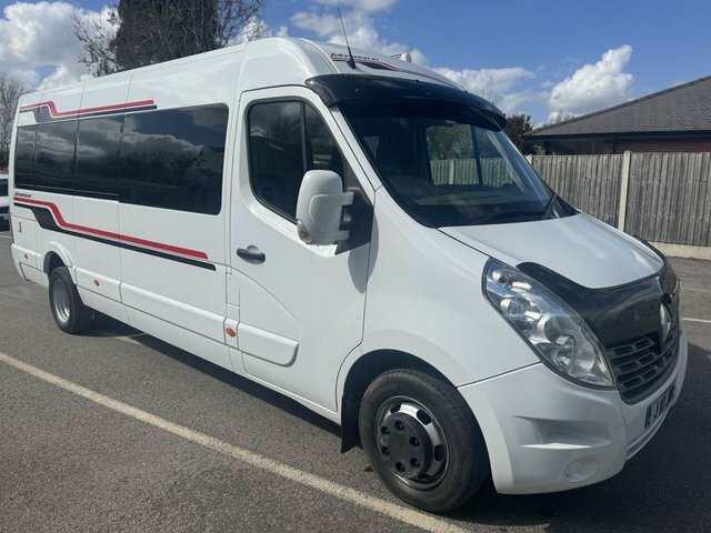 Renault Master 2.3 Dci Energy 45 Business Long Overhang Panel Van White #3