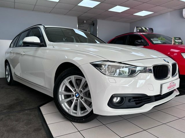 BMW 3 Series 330D Xdrive Se 3.0L 255 Bhp YJ19AEB White #2