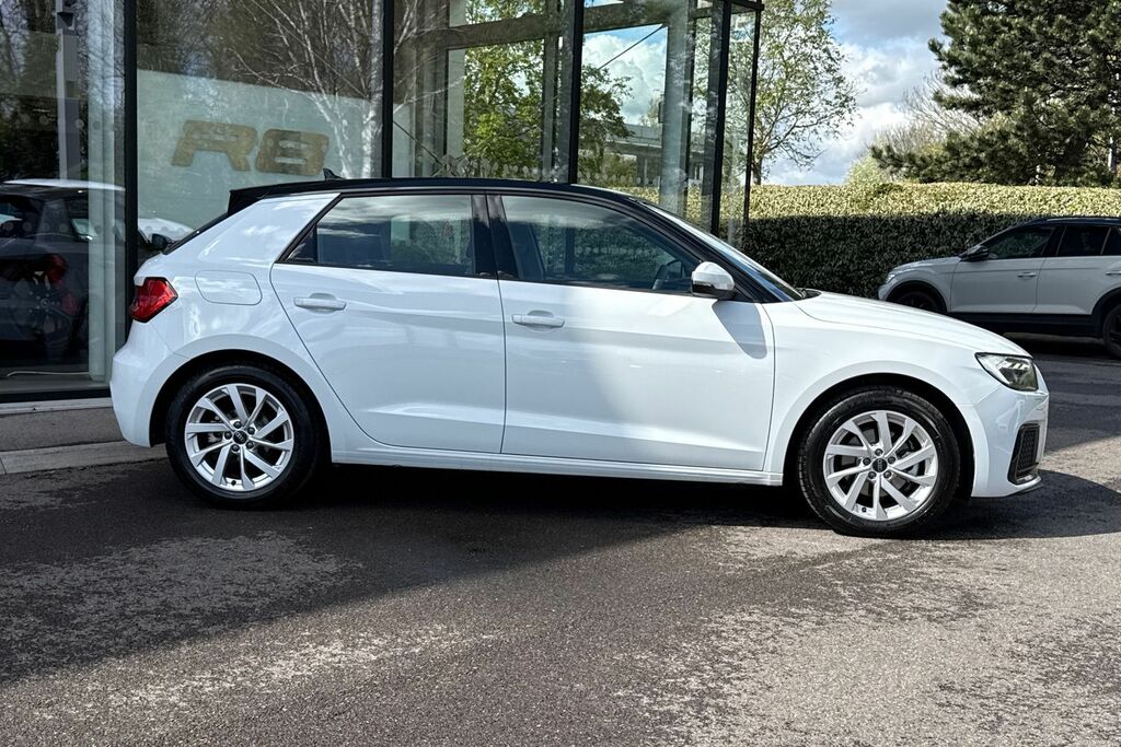 Audi A1 Sport Black #2