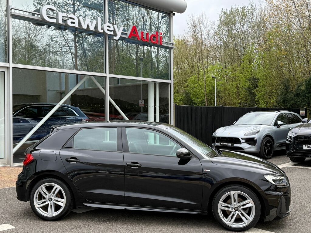 Audi A1 S Line GV23UAY Black #2