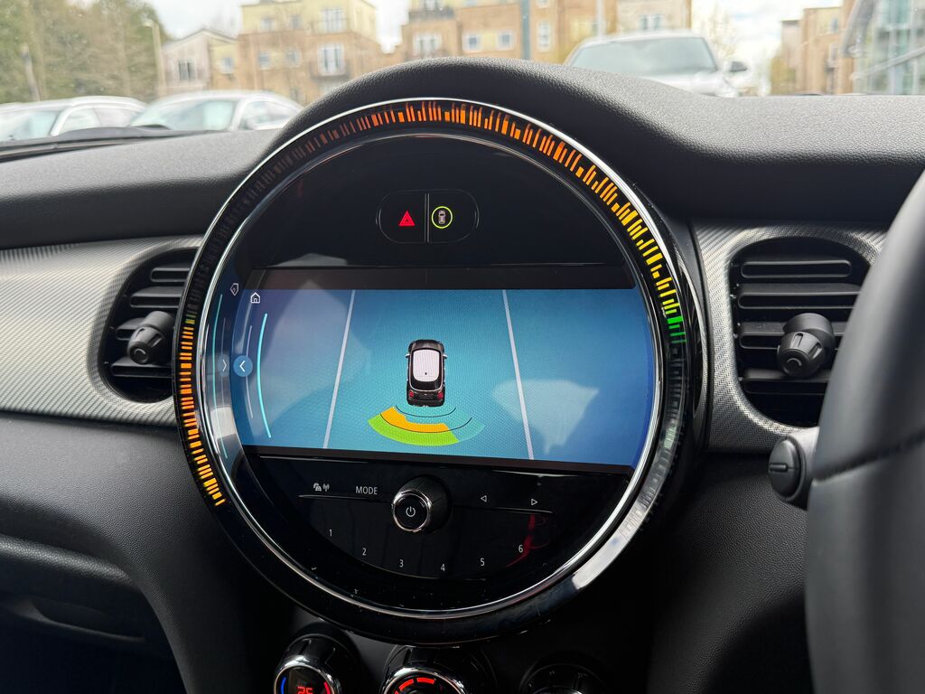 Mini Hatch Cooper Exclusive HK72XKJ Black #4