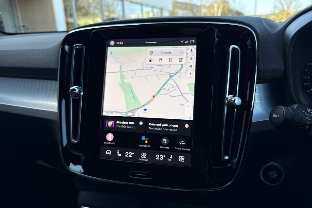 Volvo XC40 Core Black #4