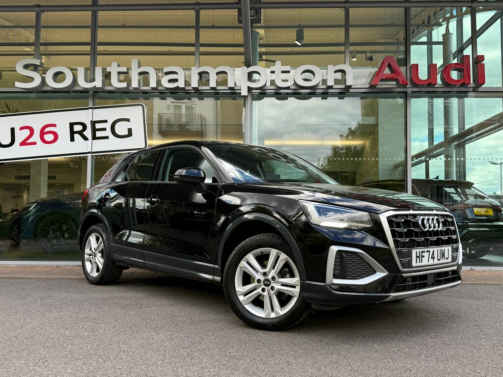 Audi Q2 Sport Black