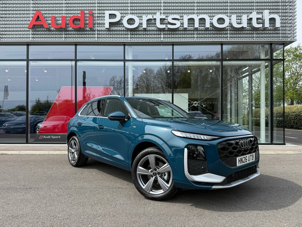 Audi Q3 S Line Blue