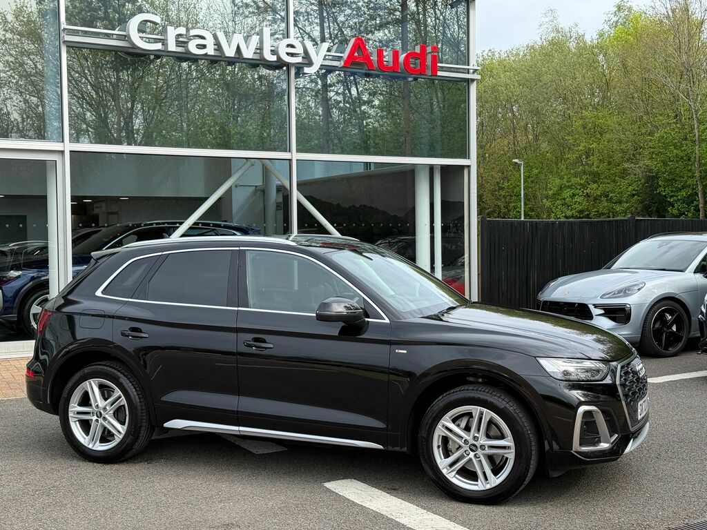 Audi Q5 S Line GK72CNA Black #2