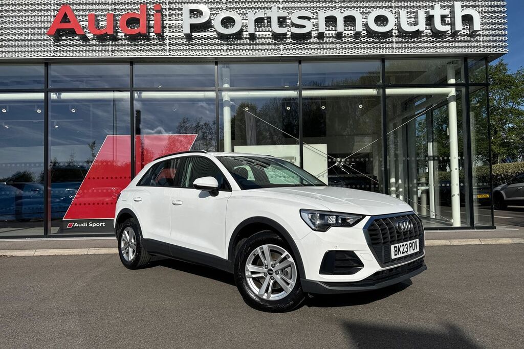Audi Q3 Technik Black