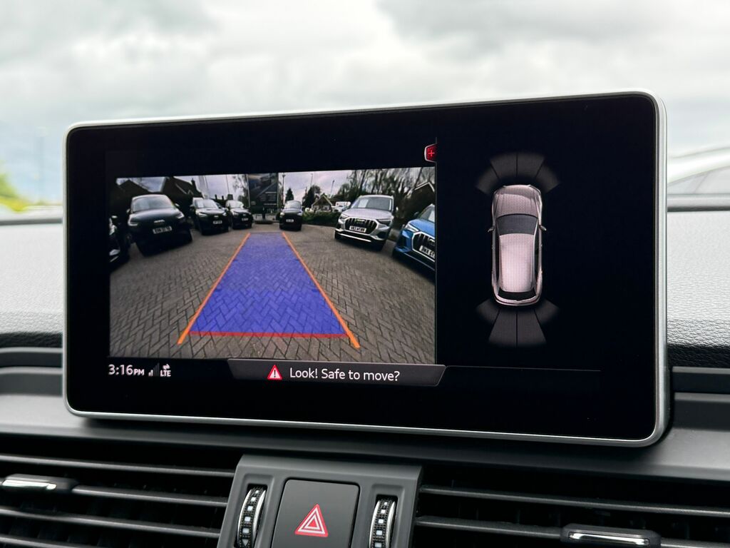 Audi Q5 S Line EF19CLJ Black #4