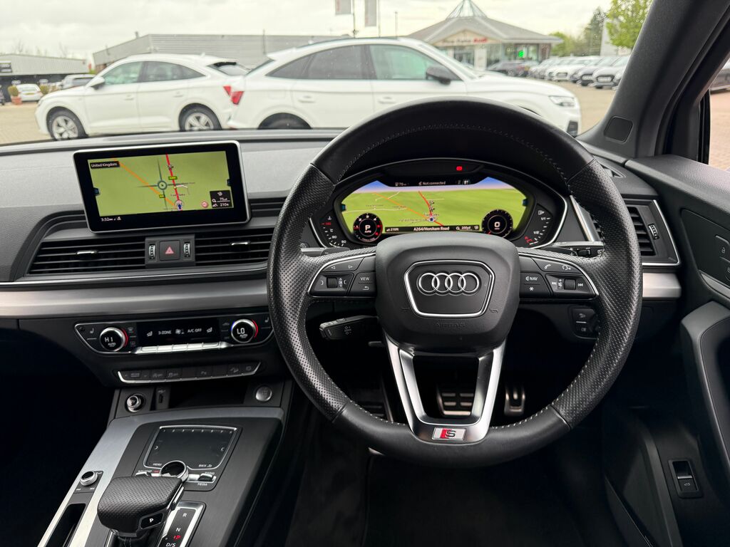 Audi Q5 S Line EF19CLJ Black #6