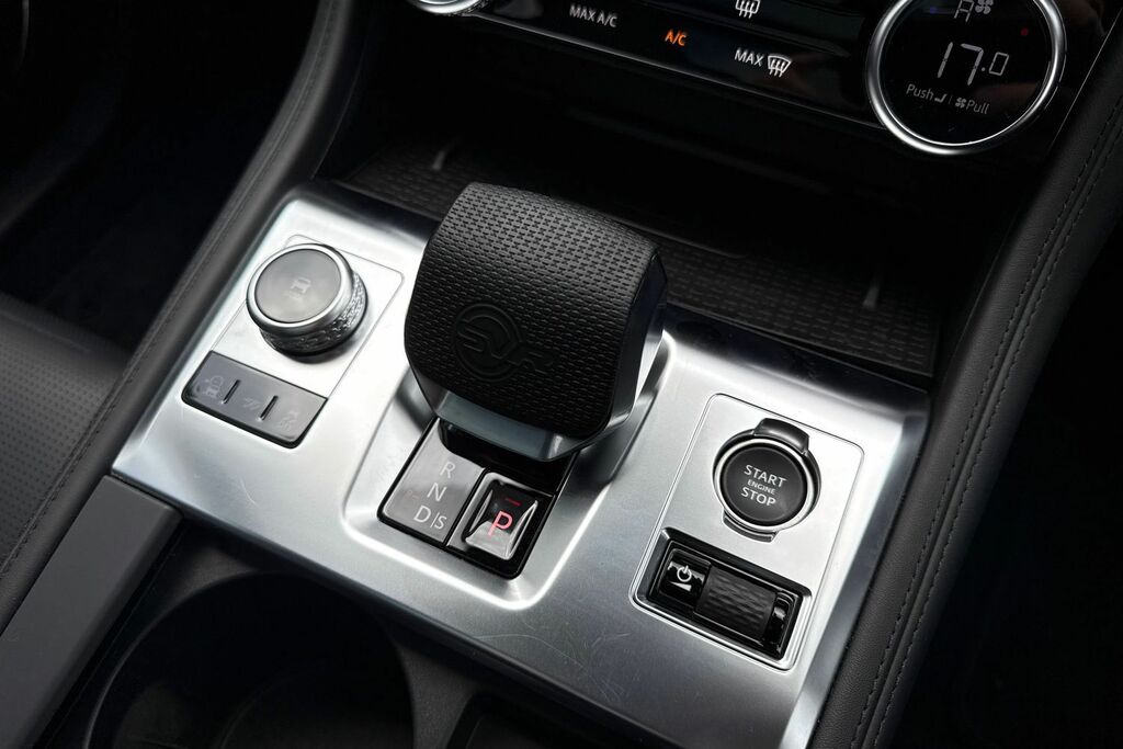 Jaguar F-Pace 2.0 F-pace R-sport Silver #47