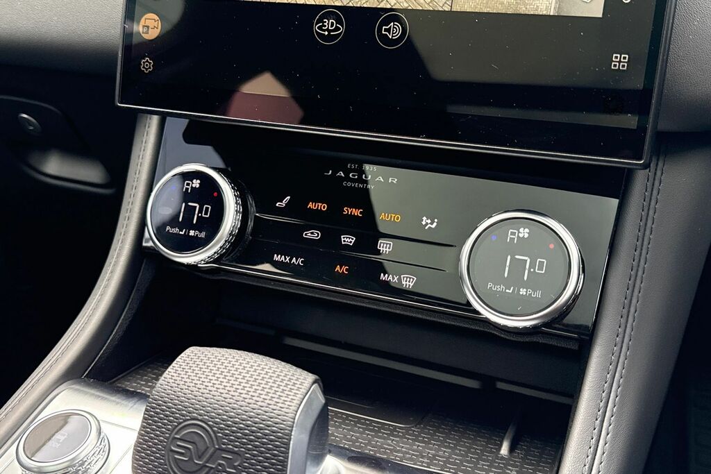 Jaguar F-Pace 2.0 F-pace R-sport Silver #42