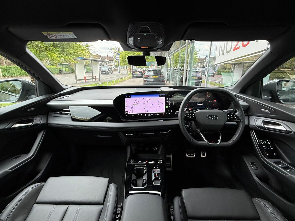 Audi Q6 E-Tron Sport HF26OSC Black #3