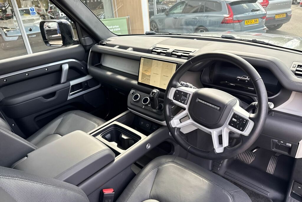 Land Rover Defender X-dynamic Hse SP24PLX Black #6
