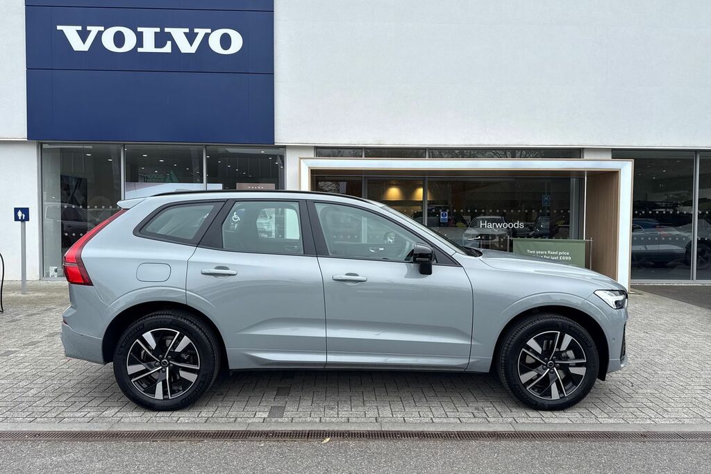 Volvo XC60 Plus LV75FEK Black #2