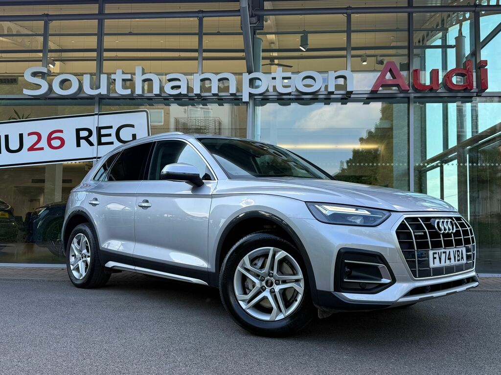 Audi Q5 Sport Black