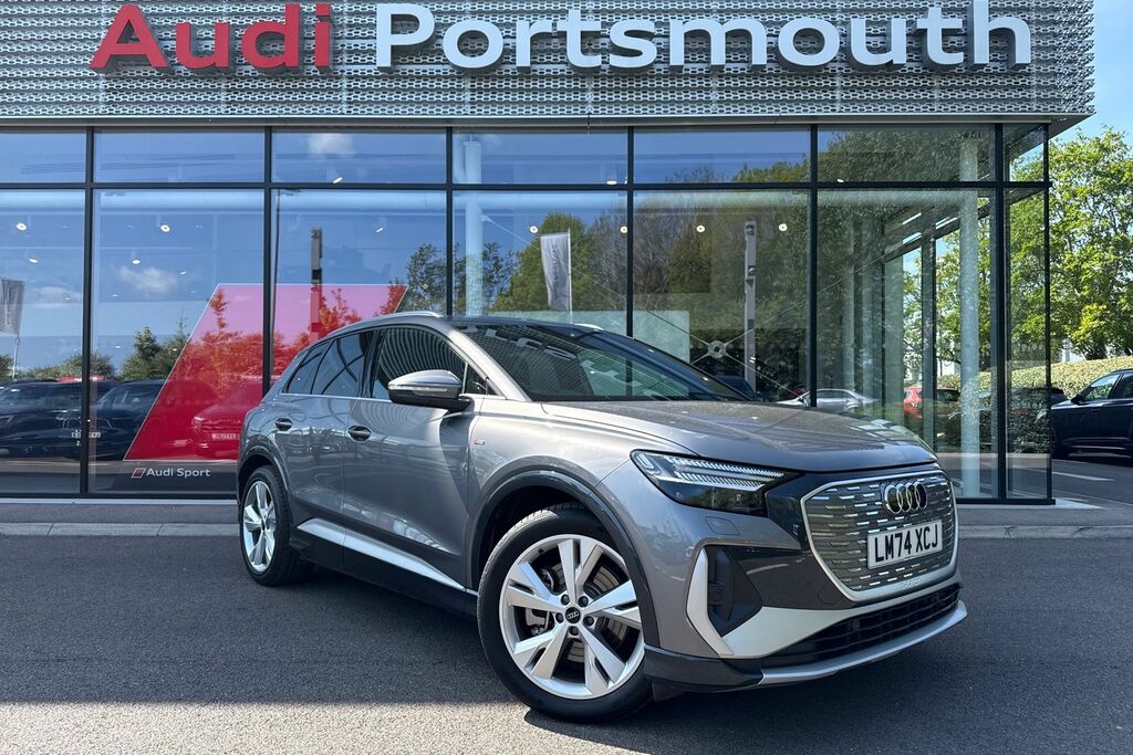 Audi Q4 E Tron S Line Black