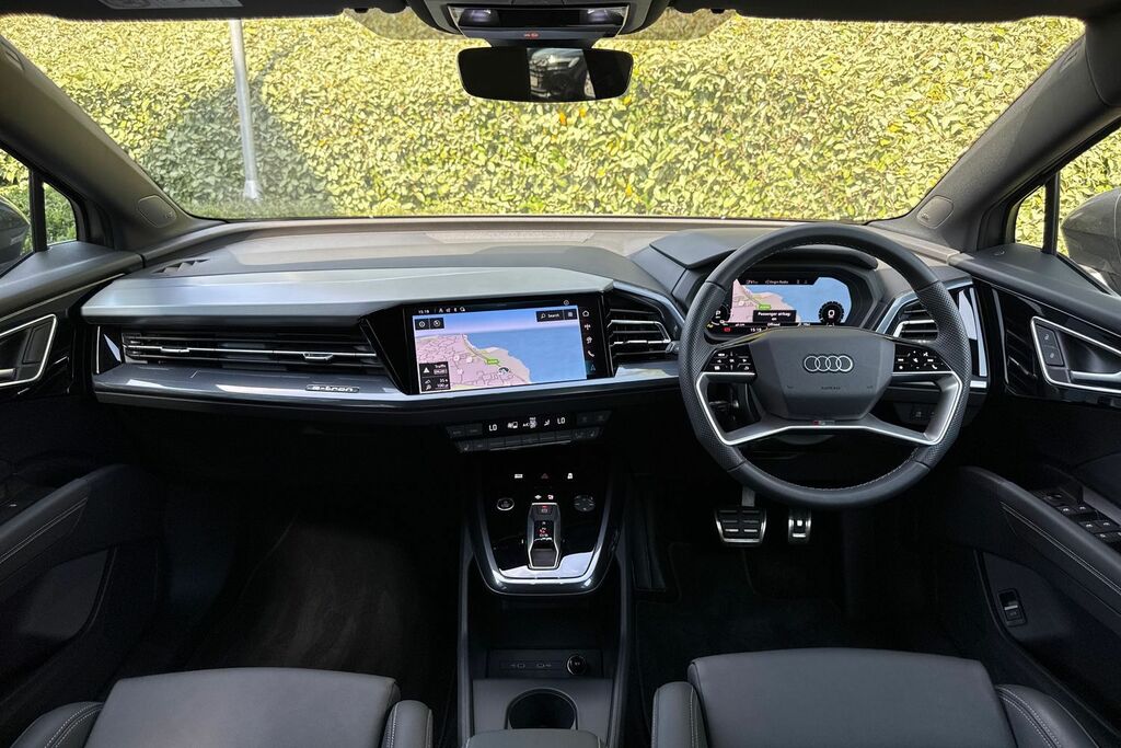 Audi Q4 E Tron S Line Black #5