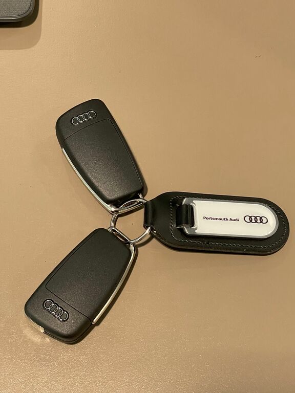 Audi Q3 S Line Black #6