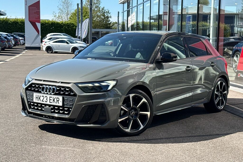 Audi A1 Black Edition HK23EKR Black #6